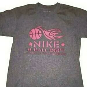 Nike Boy’s SM Graphic T-shirt